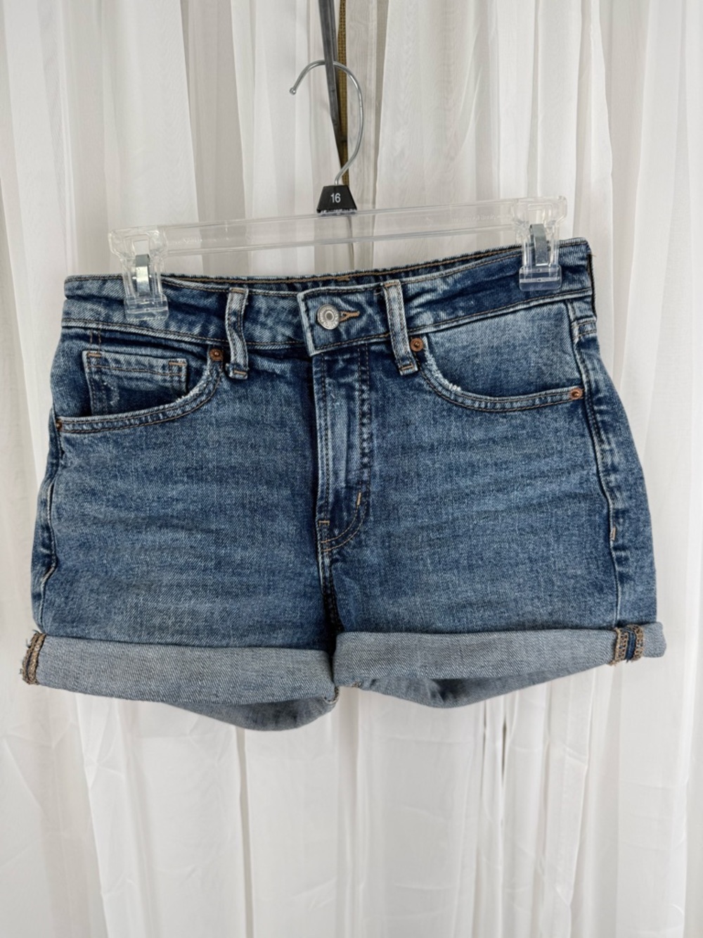 Old Navy O.G. High Rise Denim Shorts Rolled Cuff Medium Wash